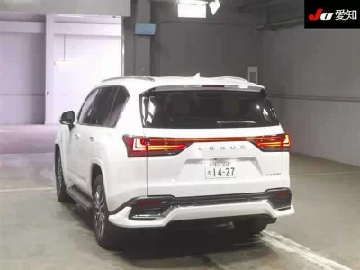 Lexus LX570