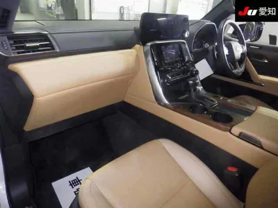 Lexus LX570