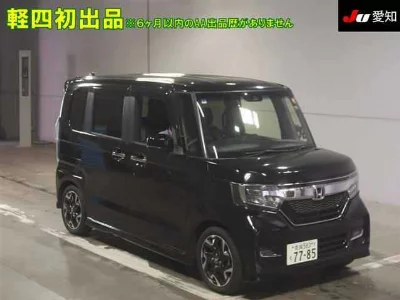Honda N BOX CUSTOM