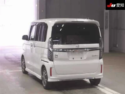 Honda N BOX CUSTOM