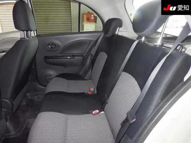 Nissan March  с аукциона в Японии