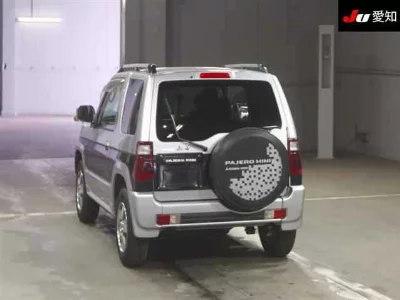 Mitsubishi Pajero Mini