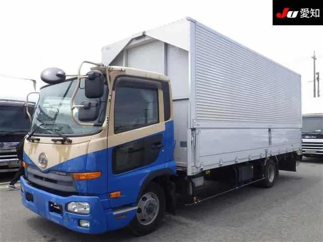 Nissan UD TRUCK S  с аукциона в Японии