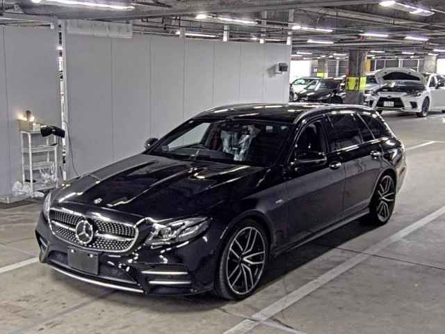Mercedes-Benz MERCEDES AMG  с аукциона в Японии