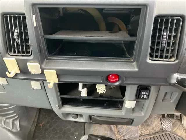 Nissan NV100 Clipper  с аукциона в Японии