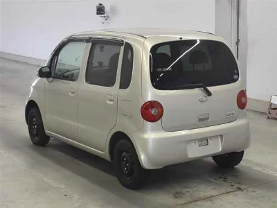 Daihatsu Move Latte