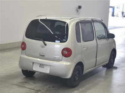 Daihatsu Move Latte