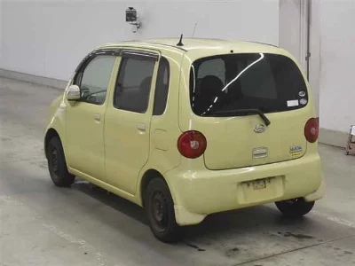Daihatsu MOVE LATTE