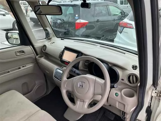 Honda N-Box  с аукциона в Японии