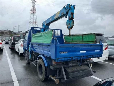 Mazda TITAN