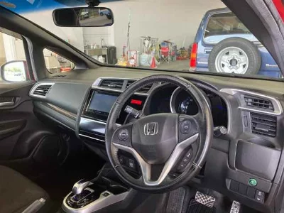 Honda FIT HYBRID