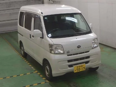Toyota Pixis Van