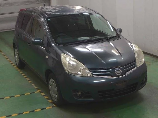 Nissan Note  с аукциона в Японии