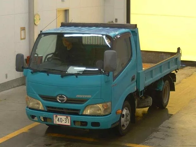 Hino Dutro  с аукциона в Японии