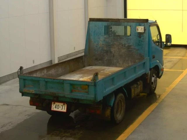 Hino Dutro  с аукциона в Японии