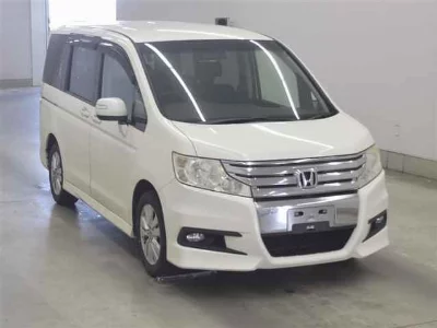 Honda STEPWGN SPADA