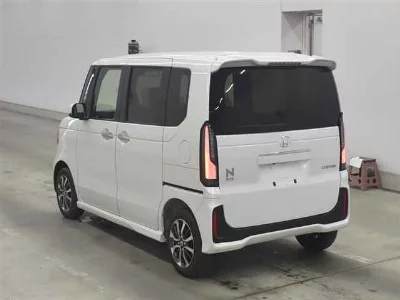 Honda N BOX CUSTOM
