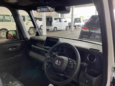 Honda N BOX CUSTOM