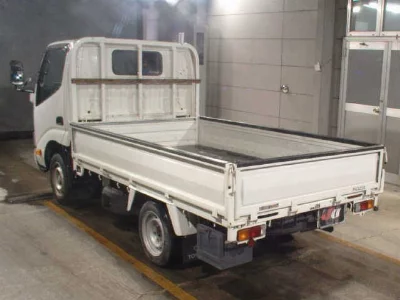 TOYOTA DYNA