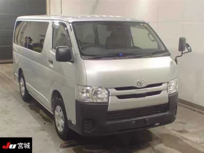 Toyota RegiusAce