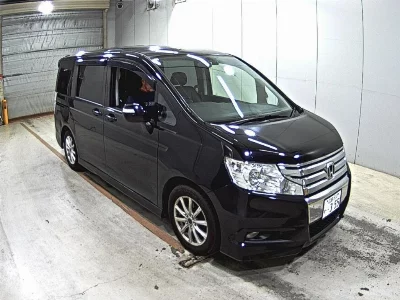 Honda STEPWGN SPADA