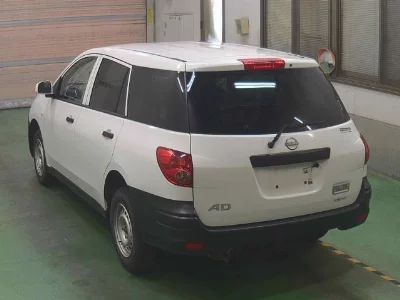 NISSAN AD VAN