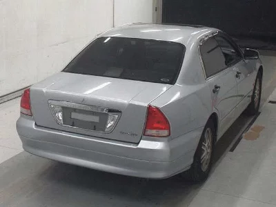 Mitsubishi Diamante