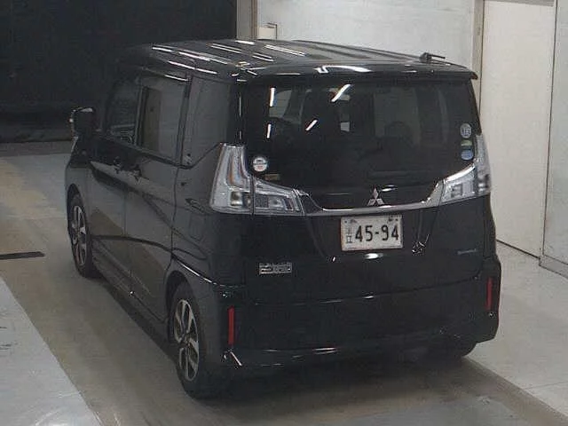 Mitsubishi Delica D:2  с аукциона в Японии