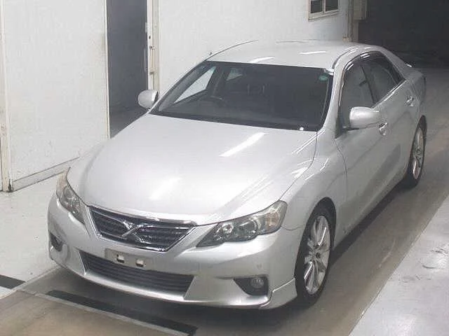 Toyota Mark X  с аукциона в Японии