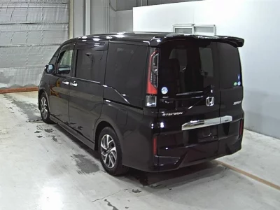 Honda STEPWGN SPADA