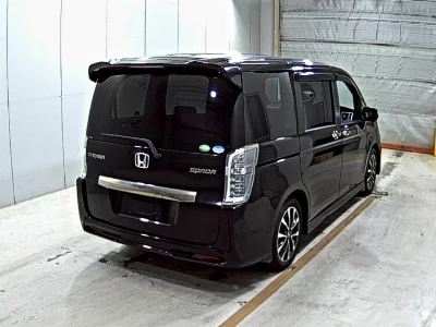 Honda STEPWGN SPADA
