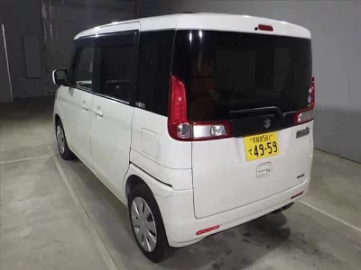 Suzuki Spacia
