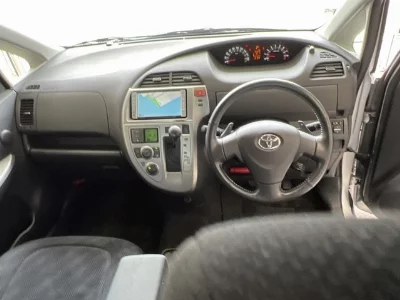 TOYOTA RACTIS