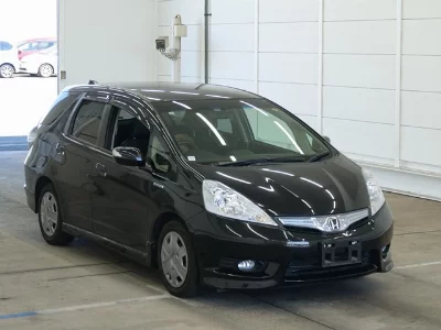 HONDA FIT SHUTTLE