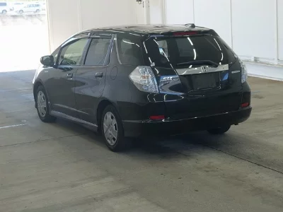 HONDA FIT SHUTTLE