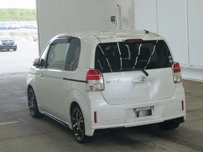 TOYOTA SPADE