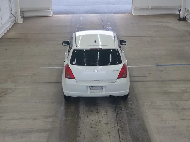 Suzuki Swift  с аукциона в Японии