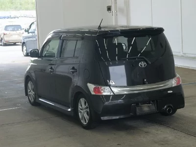 Toyota bB