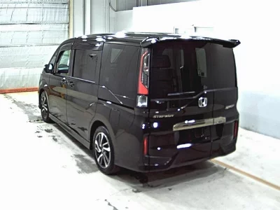 Honda STEPWGN SPADA