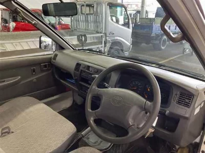 Toyota Lite Ace Truck