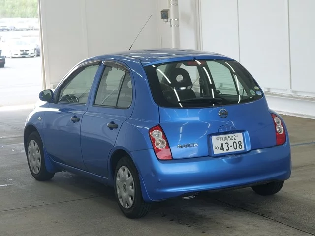 Nissan March  с аукциона в Японии
