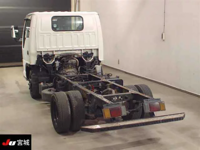 Isuzu Elf  с аукциона в Японии
