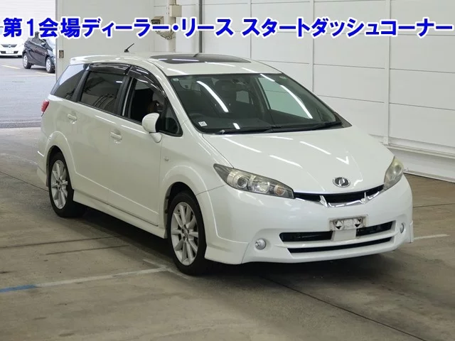 Toyota Wish  с аукциона в Японии