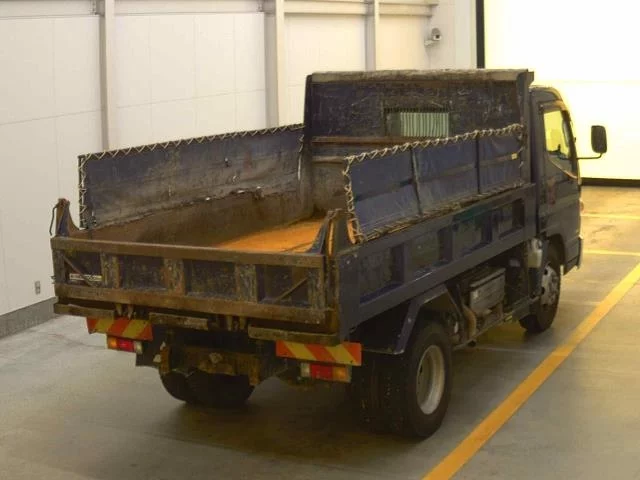 Mitsubishi Fuso Canter  с аукциона в Японии