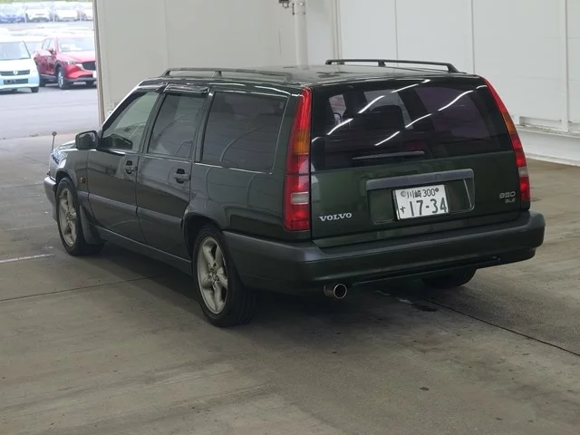 Volvo 850 ESTATE  с аукциона в Японии