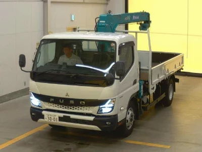 MITSUBISHI CANTER