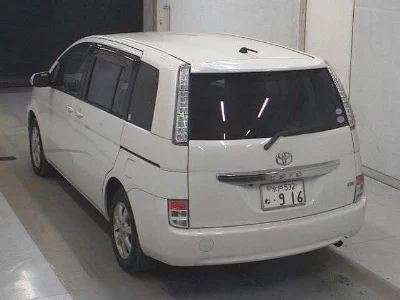 Toyota Isis