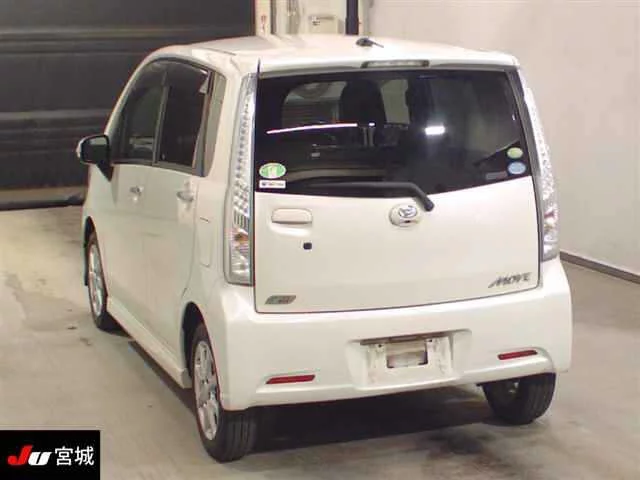 Daihatsu Move  с аукциона в Японии