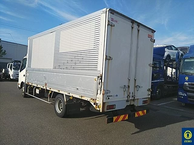 Hino Dutro  с аукциона в Японии