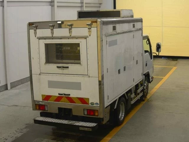 Isuzu Elf  с аукциона в Японии